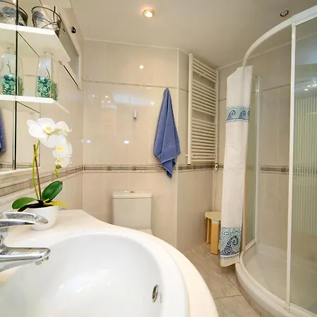 Oceanic-2 By Interhome Apartment